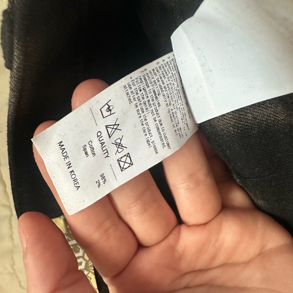 BRNWT Badee Jeans - Picture 3 of 4